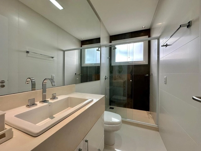 Residencia 4 suítes, beira lago, no Condomínio Enseada, Xangri-Lá!: 28ª foto da galeria de imagens do imóvel