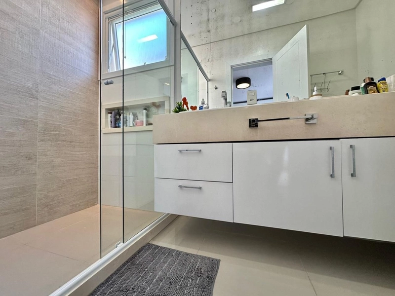 Residencia 4 suítes, beira lago, no Condomínio Enseada, Xangri-Lá!: 25ª foto da galeria de imagens do imóvel