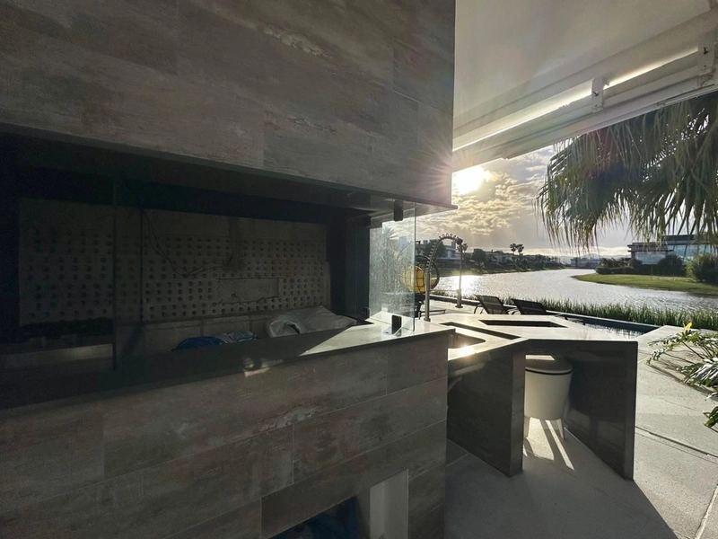 Residencia 4 suítes, beira lago, no Condomínio Enseada, Xangri-Lá!: 37ª foto da galeria de imagens do imóvel