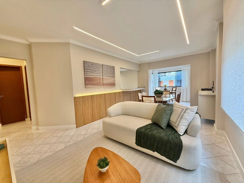 Apartamento de frente, 2 dormitórios, decorado, no Centro de Capão!: 2ª foto da galeria de imagens do imóvel