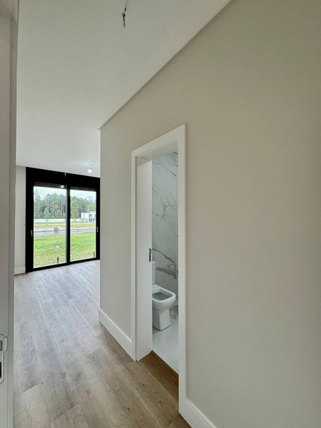 Sobrado 4 suítes, pronto, no Condomínio AMANÁ, em Atlantida!: 27ª foto da galeria de imagens do imóvel