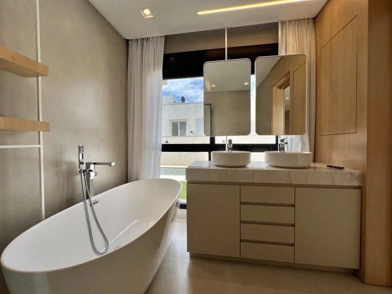 Residência nova, 5 suítes com piscina aquecida, no Condado de Capão!: 41ª foto da galeria de imagens do imóvel