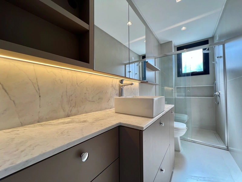 Residência nova, 5 suítes com piscina aquecida, no Condado de Capão!: 26ª foto da galeria de imagens do imóvel