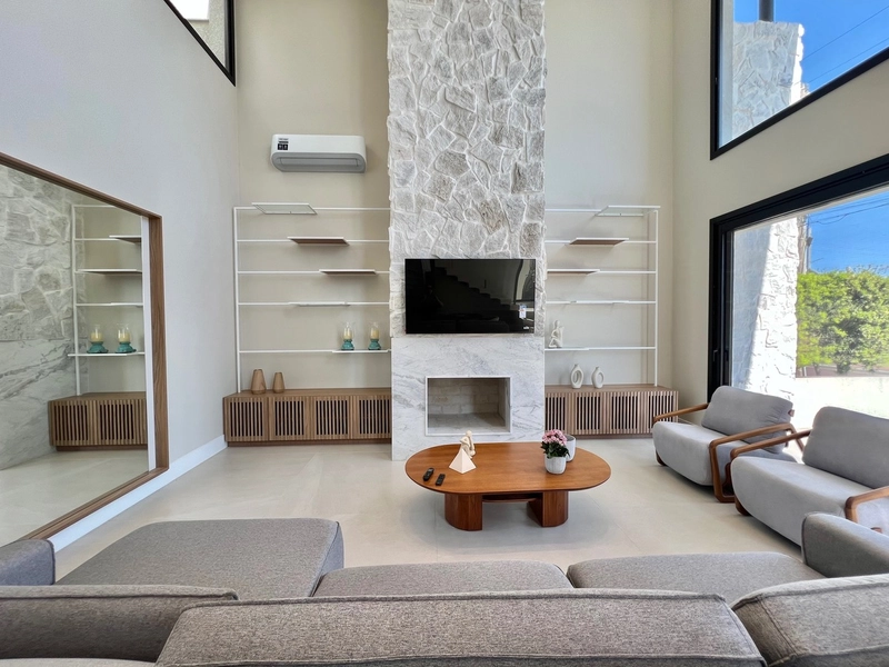 Residência nova, 5 suítes com piscina aquecida, no Condado de Capão!: 2ª foto da galeria de imagens do imóvel