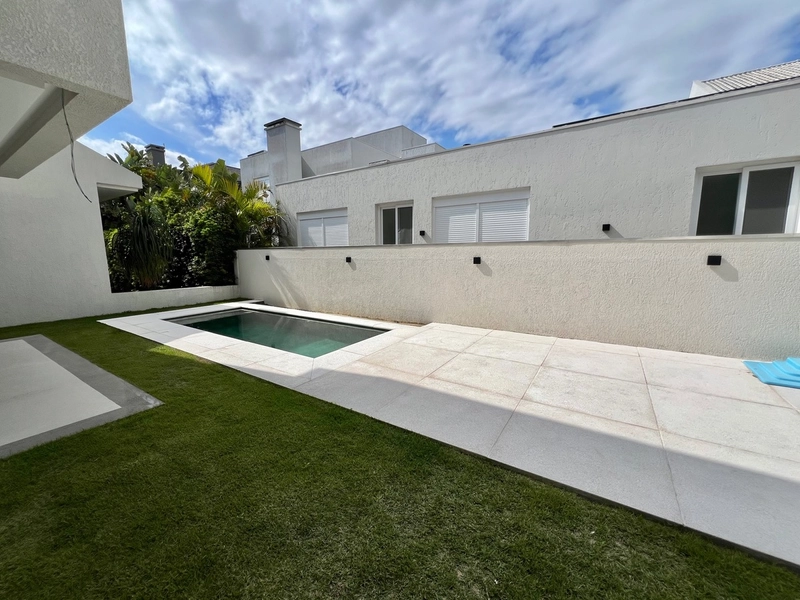 Residência nova, 5 suítes com piscina aquecida, no Condado de Capão!: 45ª foto da galeria de imagens do imóvel