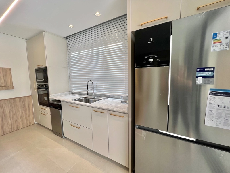 Residência nova, 5 suítes com piscina aquecida, no Condado de Capão!: 12ª foto da galeria de imagens do imóvel