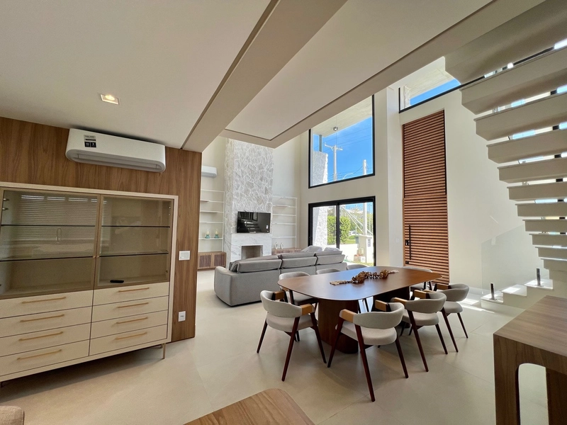 Residência nova, 5 suítes com piscina aquecida, no Condado de Capão!: 14ª foto da galeria de imagens do imóvel