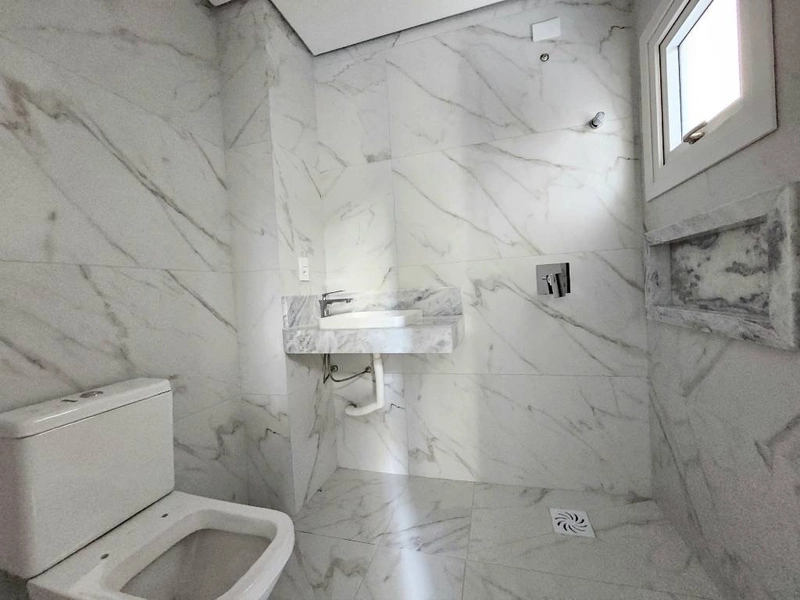 Apartamento novo, de frente, 2 suítes com terraço, pertinho da praia!!: 18ª foto da galeria de imagens do imóvel