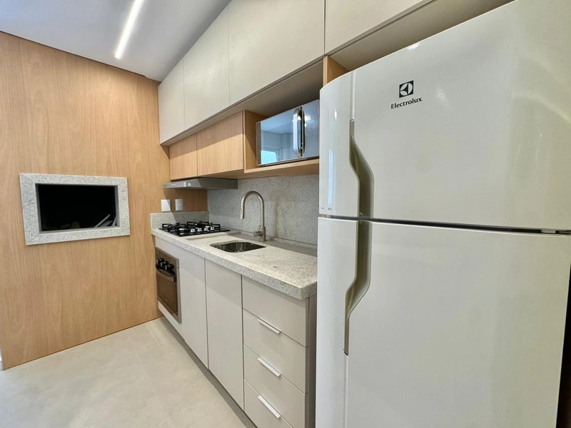 Apartamento 2 dormitórios, decorado, com amplo TERRAÇO!: 8ª foto da galeria de imagens do imóvel