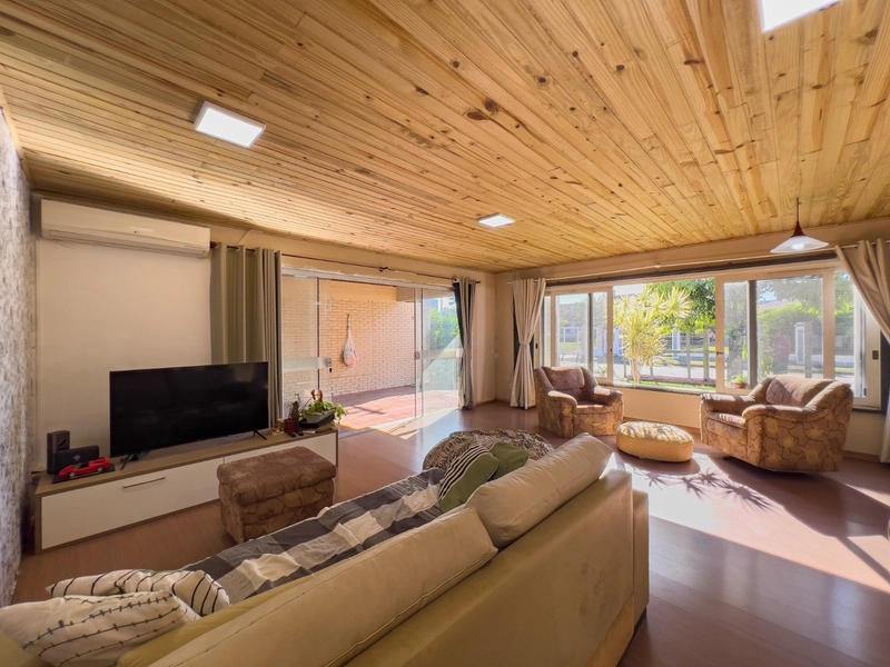 Casa 3 dormitórios, com piscina, em amplo terreno, em Atlântida!: 12ª foto da galeria de imagens do imóvel