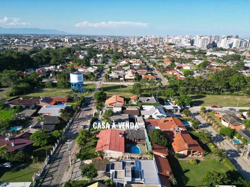 Casa 3 dormitórios, com piscina, em amplo terreno, em Atlântida!: 45ª foto da galeria de imagens do imóvel
