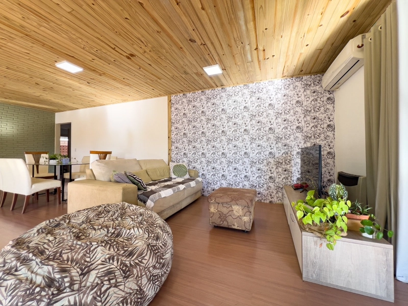 Casa 3 dormitórios, com piscina, em amplo terreno, em Atlântida!: 9ª foto da galeria de imagens do imóvel