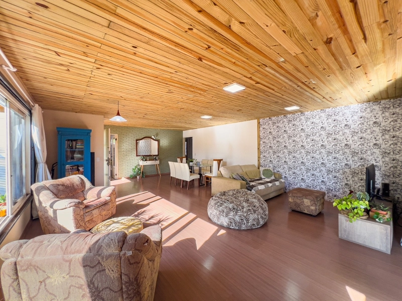 Casa 3 dormitórios, com piscina, em amplo terreno, em Atlântida!: 6ª foto da galeria de imagens do imóvel