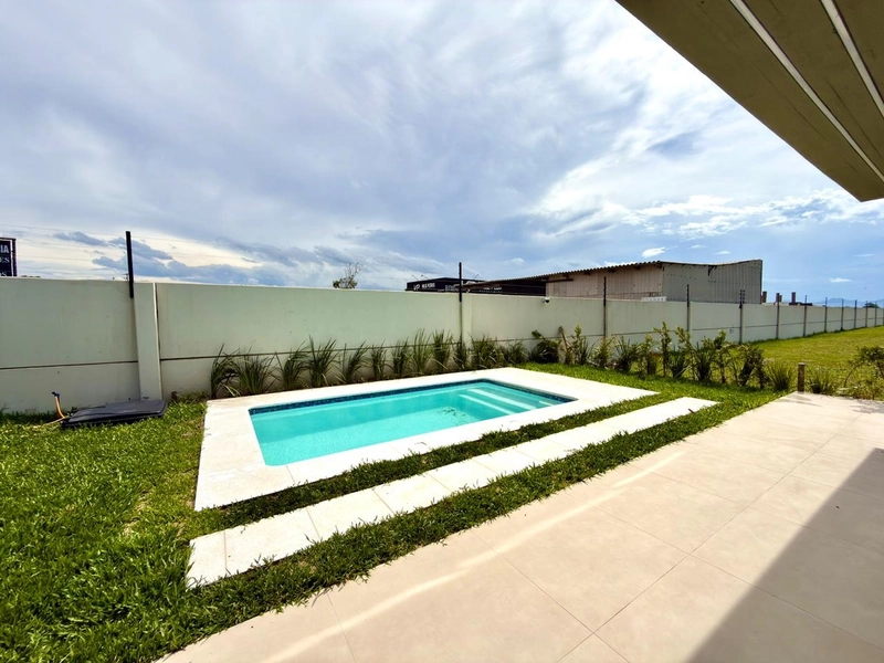Residência mobiliada, com piscina, no Condomínio ALLURE, em Xangri-Lá!: 10ª foto da galeria de imagens do imóvel