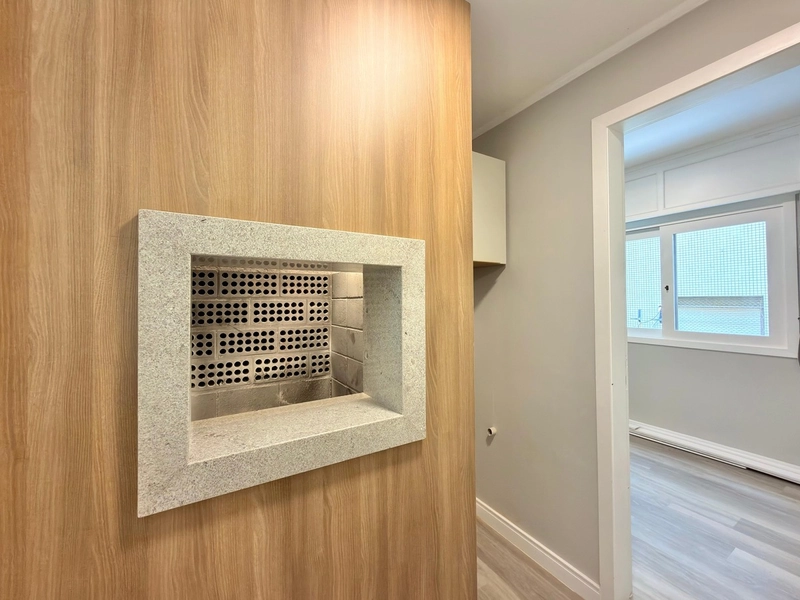 Apartamento decorado, de frente, 3 dormitórios, pertinho da praia!: 15ª foto da galeria de imagens do imóvel