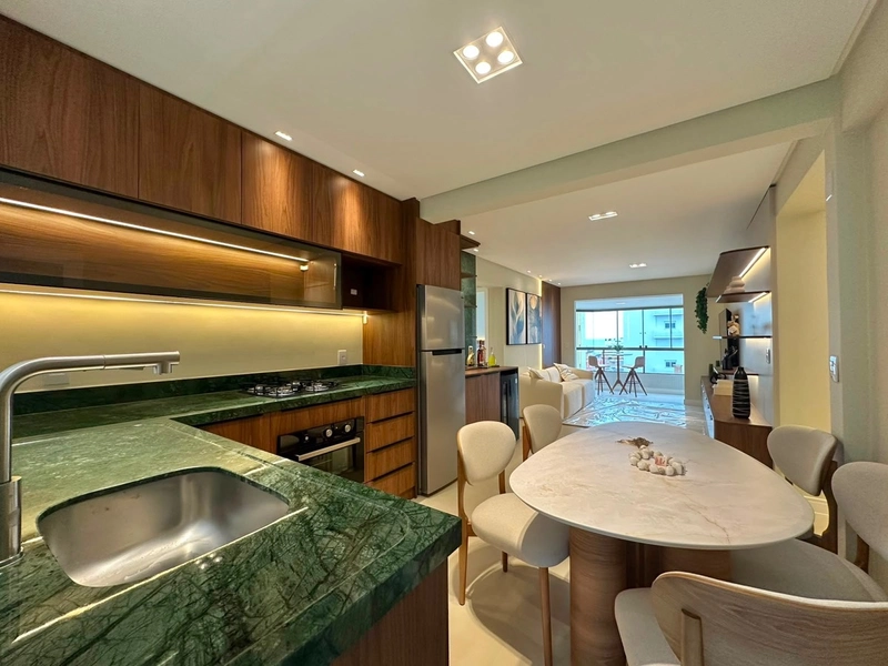 Lindo apartamento de frente, na Avenida Rudá, pertinho da praia!: 13ª foto da galeria de imagens do imóvel