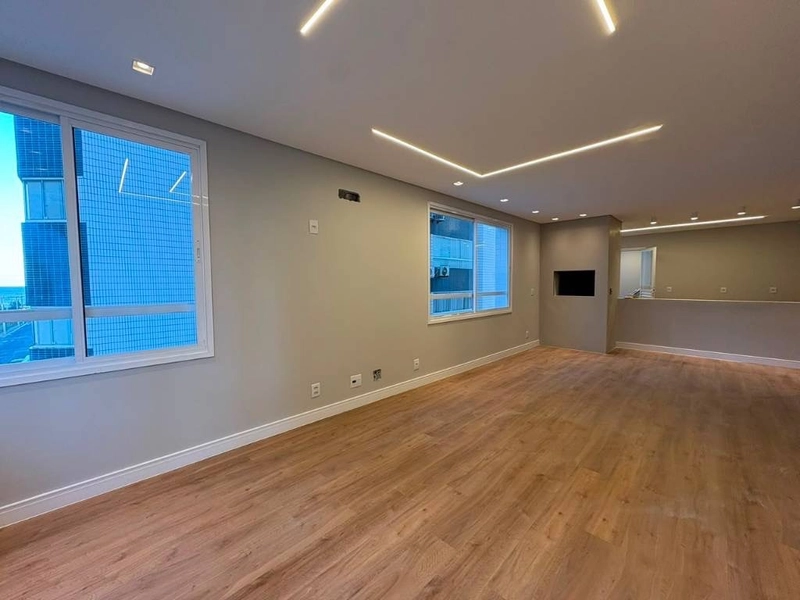 Apartamento de frente, com vista para o mar, 2 dormitórios, em Capão!: 3ª foto da galeria de imagens do imóvel