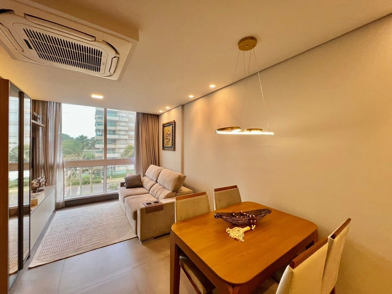 Apartamento decorado, 2 dormitórios, de frente, em ATLÂNTIDA!: 3ª foto da galeria de imagens do imóvel