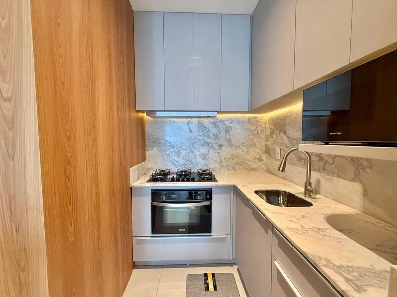 Apartamento decorado, 2 dormitórios, de frente, na Zona nova, em Capão: 10ª foto da galeria de imagens do imóvel