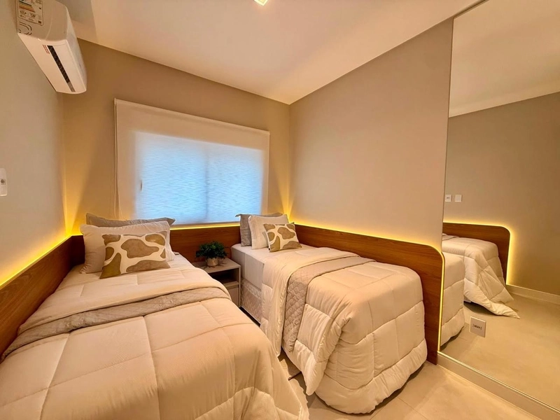 Apartamento decorado, 2 dormitórios, de frente, na Zona nova, em Capão: 15ª foto da galeria de imagens do imóvel