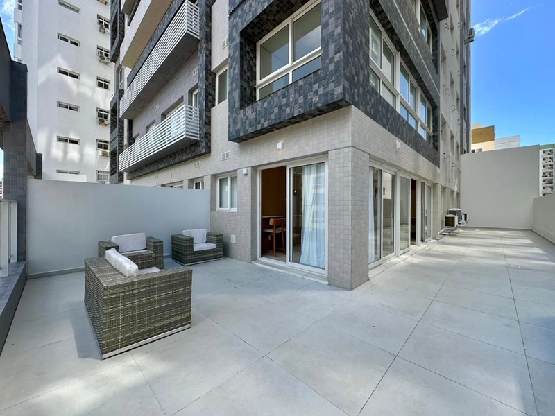Apartamento 3 dormitórios com box duplo e amplo terraço em L, em Capão