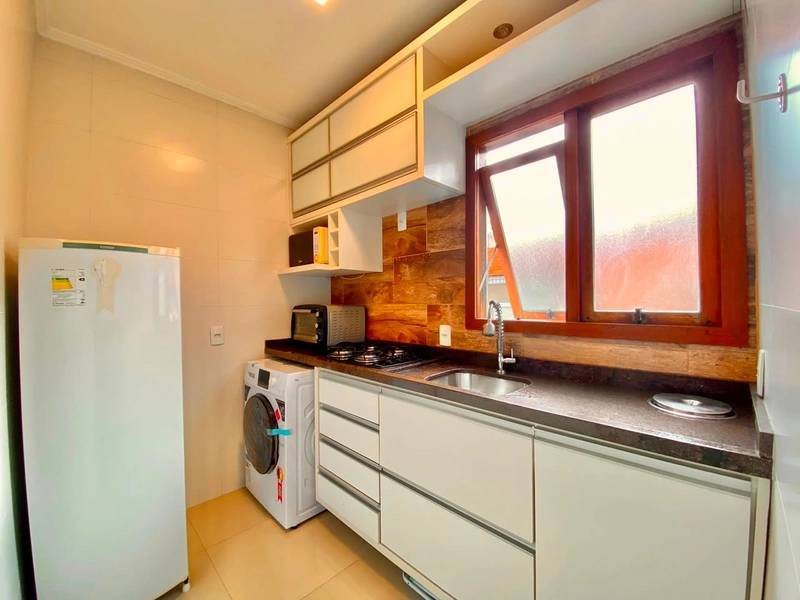Apartamento 1 dormitório, mobiliado, próximo à praia, na Zona Nova!: 4ª foto da galeria de imagens do imóvel