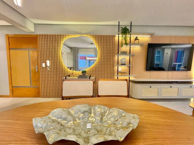 Apartamento decorado, 3 dorm com 2 vagas, no Centro de Capão!: 2ª foto da galeria de imagens do imóvel