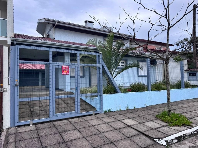 Sobrado 3 dormitórios, perto da praia, em Mariápolis: 13ª foto da galeria de imagens do imóvel