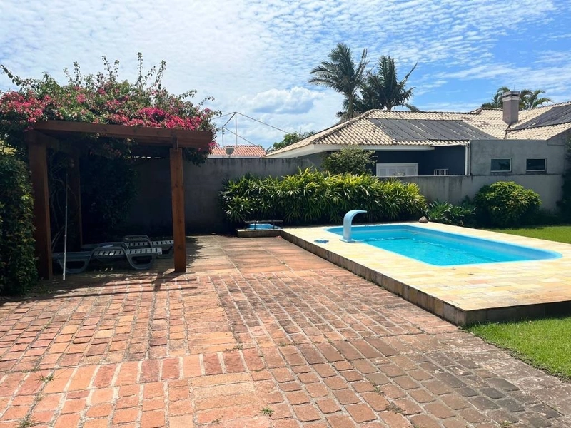 Sobrado com piscina, com 2 terrenos, em Atlântida!: 17ª foto da galeria de imagens do imóvel