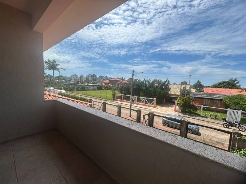 Sobrado com piscina, com 2 terrenos, em Atlântida!: 11ª foto da galeria de imagens do imóvel