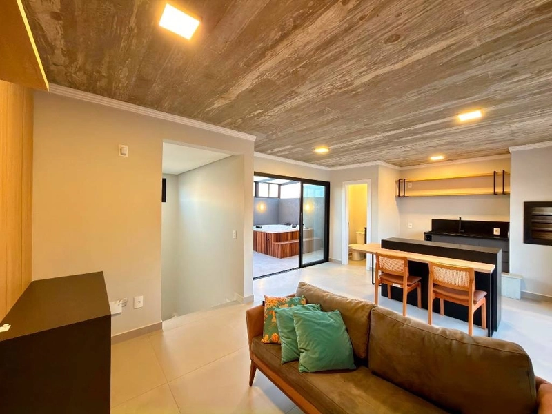 Residência contemporânea nova, 3 suítes com área de lazer no terraço!: 16ª foto da galeria de imagens do imóvel