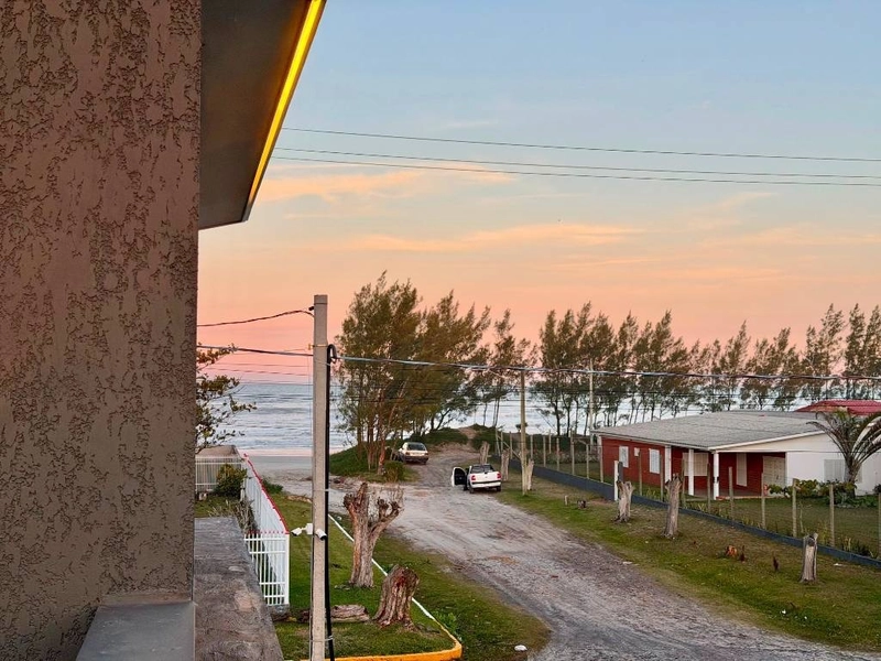 Residência contemporânea nova, 3 suítes com área de lazer no terraço!: 39ª foto da galeria de imagens do imóvel