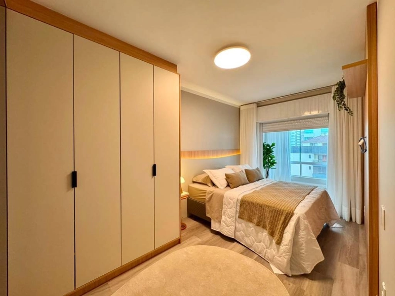 Apartamento com ampla sacada de frente, 2 dormitórios, decorado!: 22ª foto da galeria de imagens do imóvel
