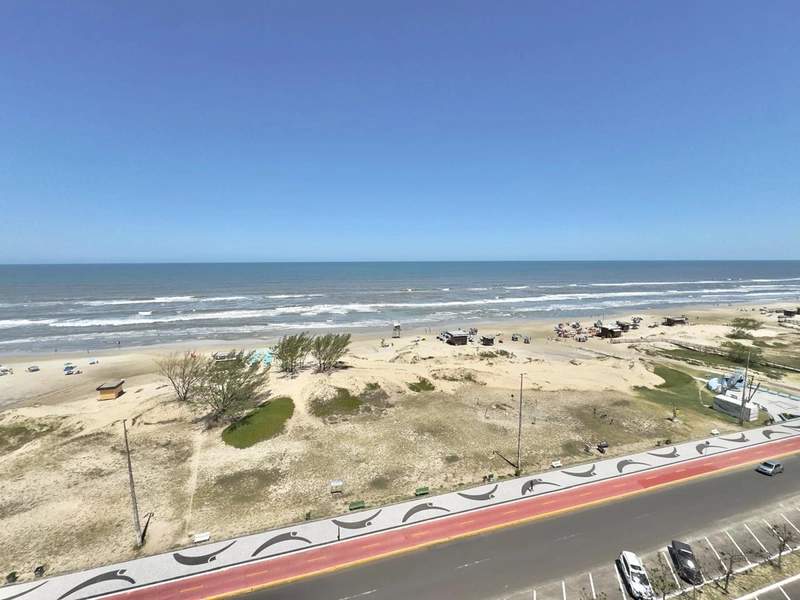 Apartamento gigante, à beira mar, com 4 dormitórios e 2 vagas, Capão!: 2ª foto da galeria de imagens do imóvel