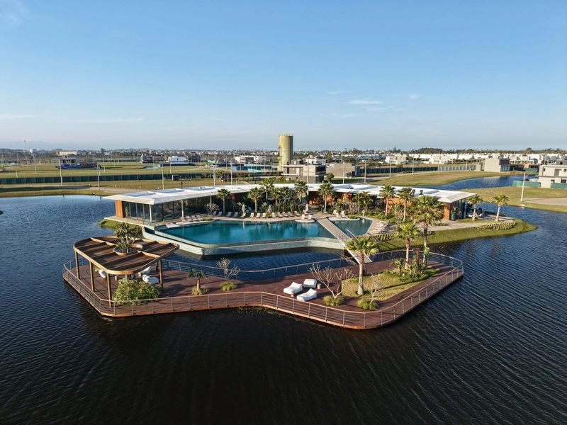 Residência nova, beira lago, com piscina, no Condomínio ZEN!: 62ª foto da galeria de imagens do imóvel