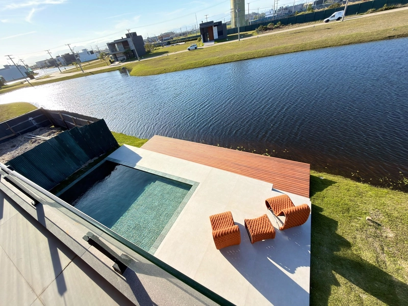 Residência nova, beira lago, com piscina, no Condomínio ZEN!: 34ª foto da galeria de imagens do imóvel
