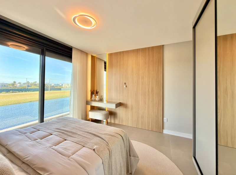 Residência nova, beira lago, com piscina, no Condomínio ZEN!: 35ª foto da galeria de imagens do imóvel