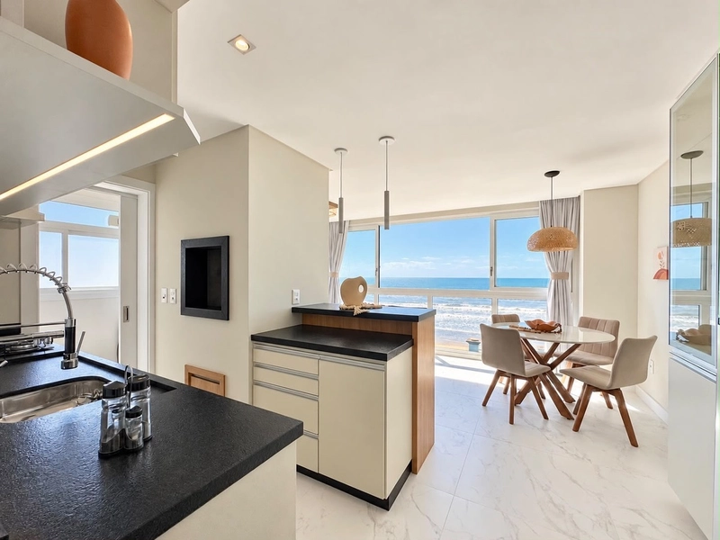 Apartamento 2 dormitórios,  novo, decorado, perto da praia, em Capão!: 10ª foto da galeria de imagens do imóvel