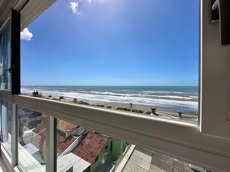 Apartamento 2 dormitórios,  novo, decorado, perto da praia, em Capão!: 3ª foto da galeria de imagens do imóvel