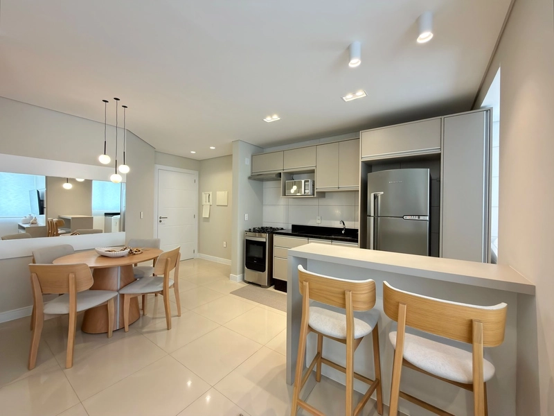 Apartamento decorado, edifício com lazer completo, no Navegantes!: 3ª foto da galeria de imagens do imóvel