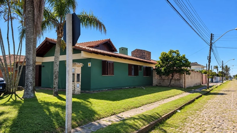 Residência 3 dormitórios, com piscina, no Centro de Xangri-Lá!: 21ª foto da galeria de imagens do imóvel