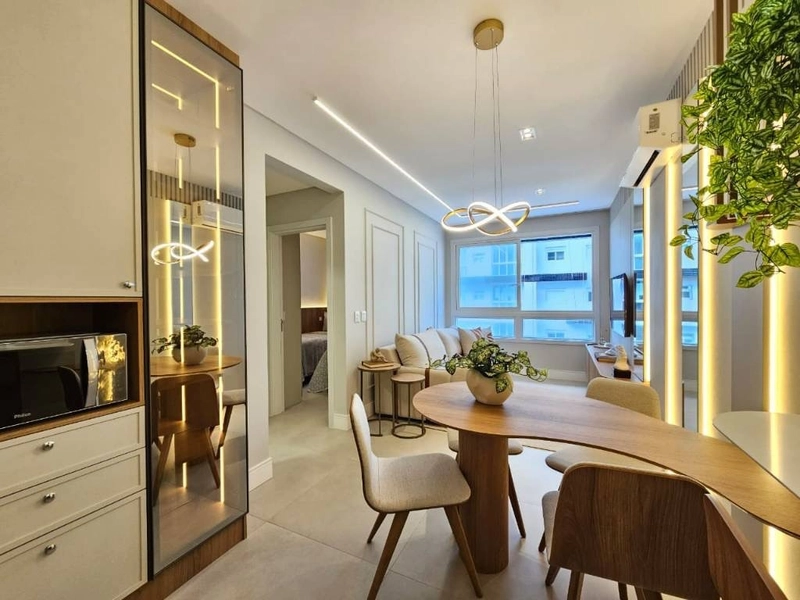 Apartamento de frente, novo, 2 dormitórios, decorado, em Capão!: 6ª foto da galeria de imagens do imóvel