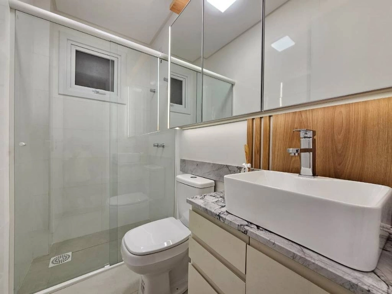 Apartamento de frente, novo, 2 dormitórios, decorado, em Capão!: 10ª foto da galeria de imagens do imóvel