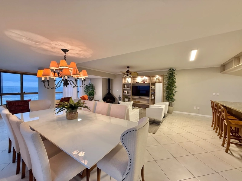 Apartamento à beira mar, super espaçoso, 3 dormitórios e 2 vagas!: 5ª foto da galeria de imagens do imóvel