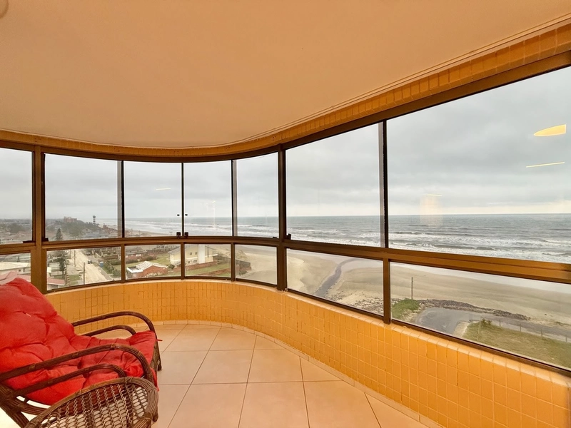 Apartamento à beira mar, super espaçoso, 3 dormitórios e 2 vagas!: 2ª foto da galeria de imagens do imóvel