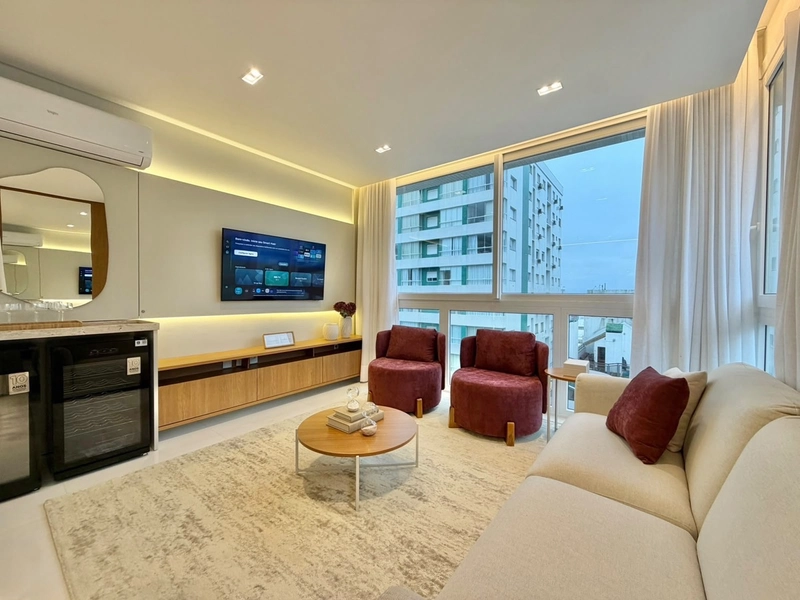 Apartamento novo, 3 suítes, decorado, no Centro de Capão da Canoa!: 3ª foto da galeria de imagens do imóvel