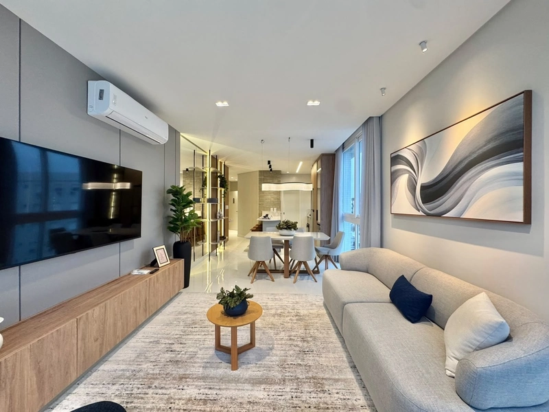 Apartamento de luxo, novo, 3 dormitórios, decorado, perto da praia!: 1ª foto da galeria de imagens do imóvel
