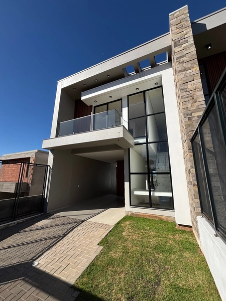 Sobrado alto padrão bairro Solar do Campo: 2ª foto da galeria de imagens do imóvel