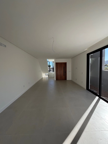 Sobrado alto padrão bairro Solar do Campo: 4ª foto da galeria de imagens do imóvel