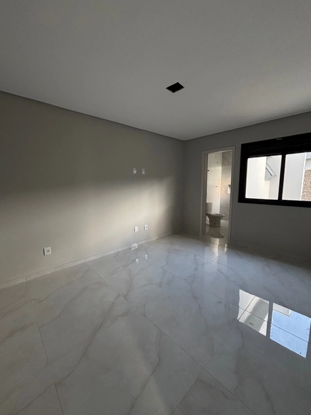 Casa plana, nova, em campo bom: 4ª foto da galeria de imagens do imóvel